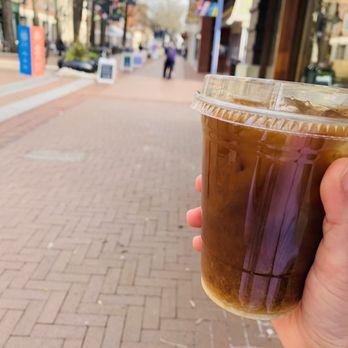 Grit Coffee - UVA Corner - Iced Coffee w/ Oat Milk - Coffee & Tea Near Me - Charlottesville, Virginia