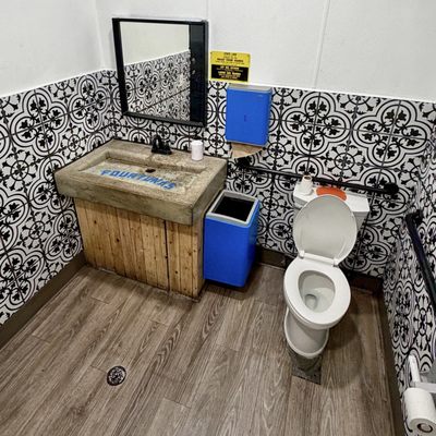 Four Tunas Fish & Bar by null