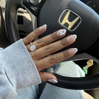 Diamond #1 Nail Salon - Wedding nails - Hair Salons Near Me - Union City, California