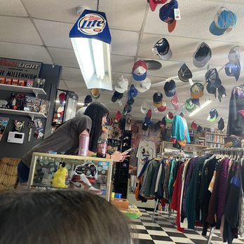 jnjs Vintage - Used, Vintage & Consignment Near Me - North Richland Hills, Texas jnjs Vintage - Used, Vintage & Consignment Near Me - North Richland Hills, Texas
