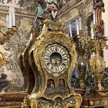 Palacio Real de Madrid - Landmarks & Historical Buildings Near Me - Madrid, M