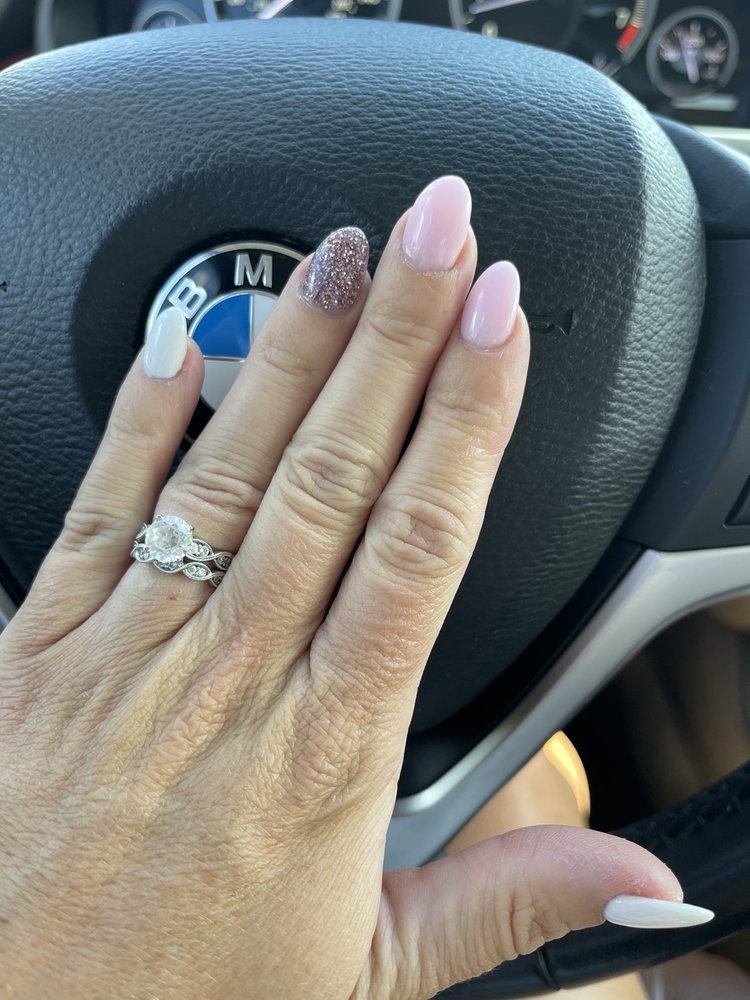 Angel Nails & Spa Image