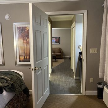 The Resort at Glade Springs - Room in The Spruce - Ski Resorts Near Me - Daniels, West Virginia
