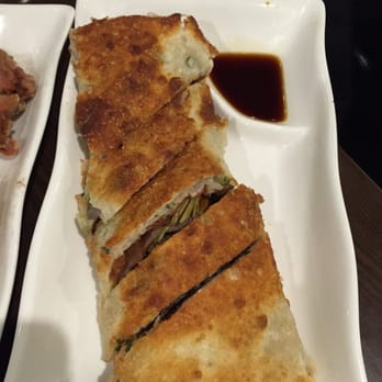 Little Dumpling - Beef scallion pancakes! - Taiwanese Near Me - Little Neck, New York