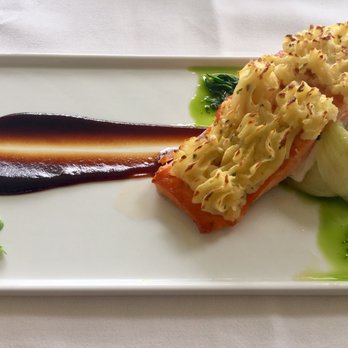 Orchids - Crusted Salmon - Breakfast & Brunch Near Me - Honolulu, Hawaii Orchids - Crusted Salmon - Breakfast & Brunch Near Me - Honolulu, Hawaii