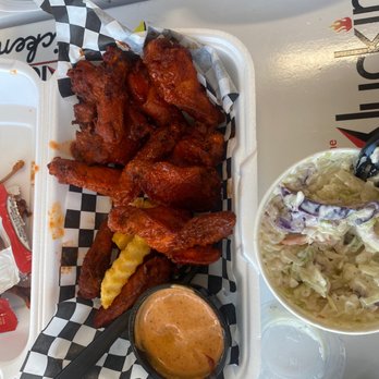 The Kluckin’ Chicken - Reseda - Chicken Shop Near Me - Reseda, California The Kluckin’ Chicken - Reseda - Chicken Shop Near Me - Reseda, California