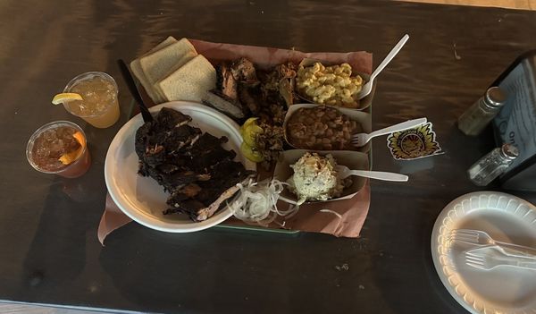 Sunflower Cafe & BBQ by null