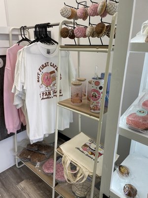 Abuelita’s Bakery Spot by null