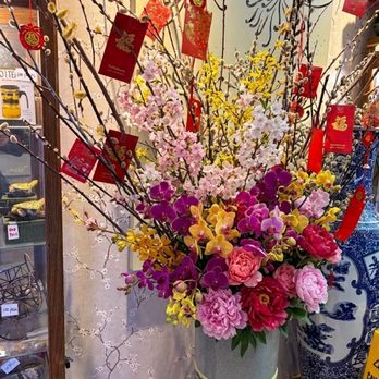 Pink Pearl Chinese Restaurant - Blooming flowers  blooming business - Seafood Near Me - Vancouver, British Columbia