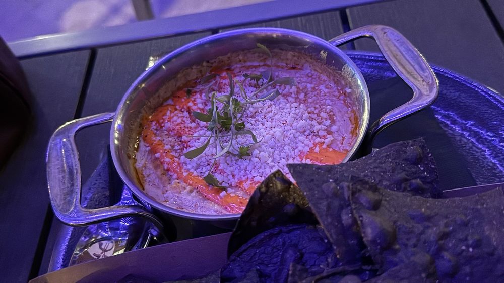 Avestruz Tapas & Tequila