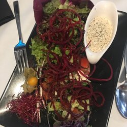 Manoto - Manitoba salad