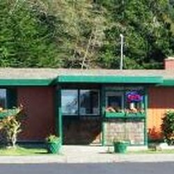 Port Hole Books & Publishing - Port Hole Center is situated just minutes from the Pacific Ocean on Hwy 101. The bookstore is the first building to greet you. Come on in!