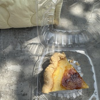 Laurie’s Pie Bar - Crème brûlée - - Bakeries Near Me - Long Beach, California
