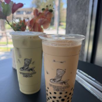 Wushiland Boba - Bret's creation (matcha with mango puree topper??) Ice Cream Milk Tea / 冰淇淋奶茶 - Bubble Tea Near Me - Cerritos, California Wushiland Boba - Bret's creation (matcha with mango puree topper??) Ice Cream Milk Tea / 冰淇淋奶茶 - Bubble Tea Near Me - Cerritos, California