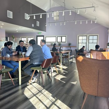 525 COFFEE CO. - Seating area - Coffee & Tea Near Me - Fullerton, California 525 COFFEE CO. - Seating area - Coffee & Tea Near Me - Fullerton, California