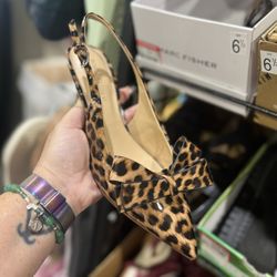 DSW Designer Shoe Warehouse