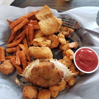 Shrimp Basket - Seafood basket - Seafood Near Me - Pensacola, Florida