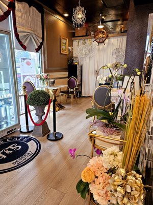 T & 5 Bakery Cafe by null