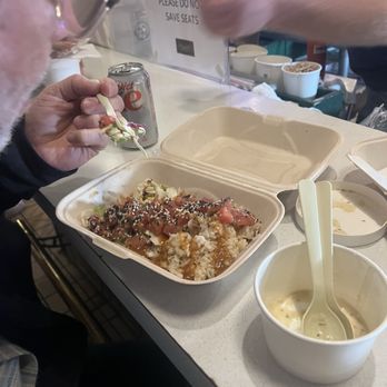 Market Grill - Poke bowl - Seafood Near Me - Seattle, Washington