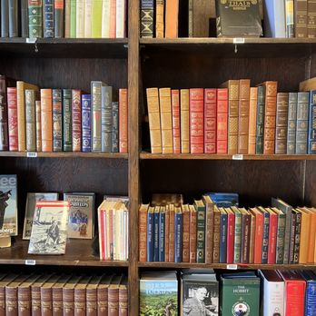 The Book Den - Bookstores Near Me - Santa Barbara, California The Book Den - Bookstores Near Me - Santa Barbara, California