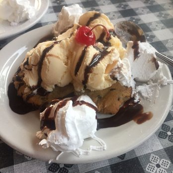 Dusty's Pizza - Pizza Near Me - Wonder Lake, Illinois Dusty's Pizza - Pizza Near Me - Wonder Lake, Illinois
