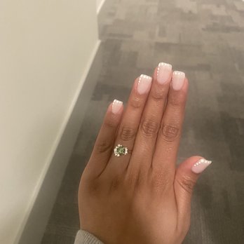 Gloss & Feathers - Amazing nails by Kat! - Nail Salons Near Me - Phoenix, Arizona