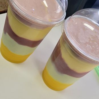 Black Diamond Cafe - Layered Cocktail - Juice Bars & Smoothies Near Me - Springfield, Oregon