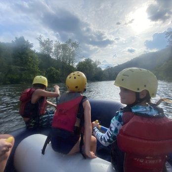 Big Creek Expeditions - Rafting/Kayaking Near Me - Hartford, Tennessee Big Creek Expeditions - Rafting/Kayaking Near Me - Hartford, Tennessee