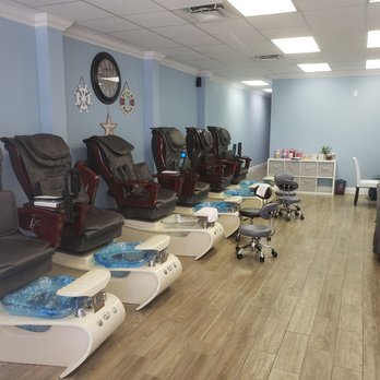 Her Nails Bar - Love this new nail spa. - Nail Salons Near Me - Longwood, Florida