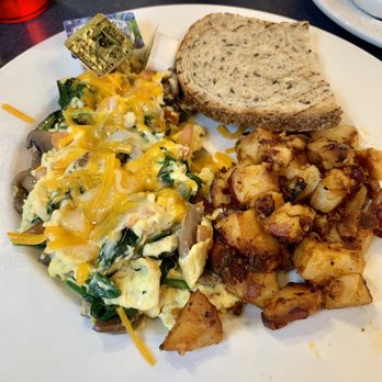 Papermoon Diner - Diners Near Me - Baltimore, Maryland Papermoon Diner - Diners Near Me - Baltimore, Maryland
