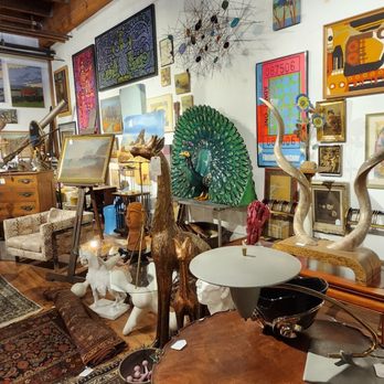 Narrative - Showroom floor - Antiques Near Me - Oakland, California