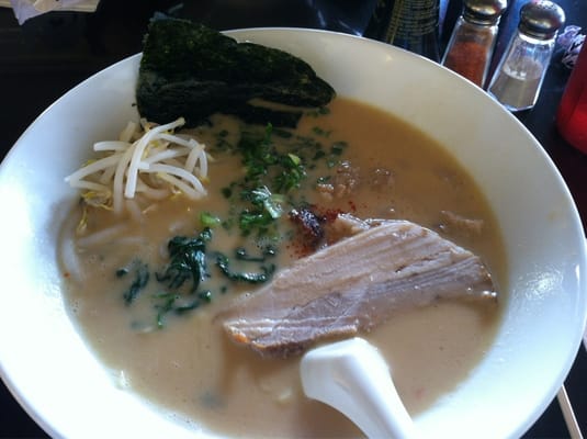 Silverlake Ramen by null