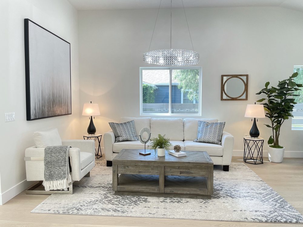 Slide of Lions Investment Group