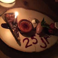 Jackies - Aangegeven dat we hier voor de 25e verjaardag van m'n vriend kwamen, werd leuk aandacht aan gegeven.