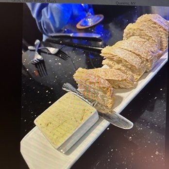TwentyTwenty Grille - Bread - New American Near Me - Boca Raton, Florida