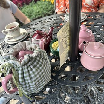 Cotswold Cottage Tea At the Henry Ford - teapots and teapots on a table - Tea Rooms Near Me - Dearborn, Michigan Cotswold Cottage Tea At the Henry Ford - teapots and teapots on a table - Tea Rooms Near Me - Dearborn, Michigan