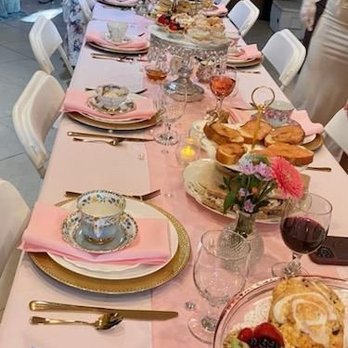 Bella's Traveling Tea Party - Tea Rooms Near Me