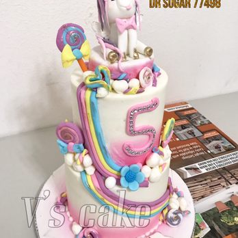 V’s Cake - Unicorn cake. All edible - Custom Cakes Near Me