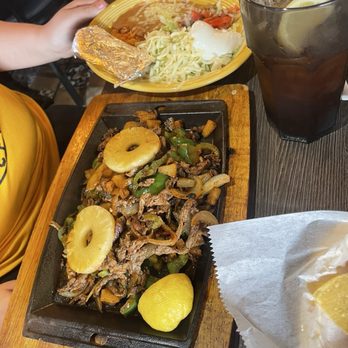 Arandas MX Cocina - Mexican Near Me - Godfrey, Illinois