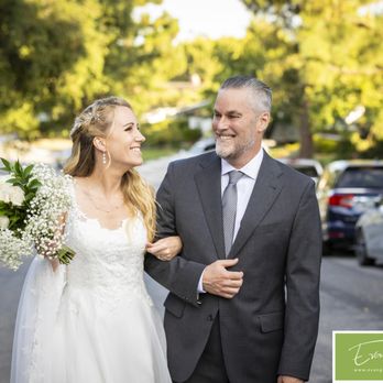 Evan Guston Photography - Backyard Wedding in La Crescenta, A very happy Bride and Groom! - Photographers Near Me - Simi Valley, California Evan Guston Photography - Backyard Wedding in La Crescenta, A very happy Bride and Groom! - Photographers Near Me - Simi Valley, California