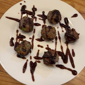 J Marie's - Sausage Stuffed Mushrooms - New American Near Me - Wapakoneta, Ohio