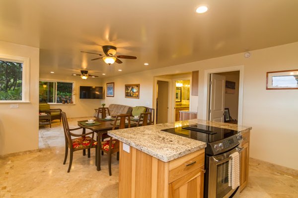 Hana's Tradewind Cottages by null