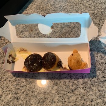 Local Mini Donut Co - Boston cream 4 Pieces Mini Donuts - Donuts Near Me - Tampa, Florida Local Mini Donut Co - Boston cream 4 Pieces Mini Donuts - Donuts Near Me - Tampa, Florida