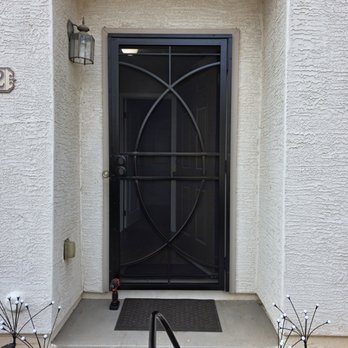 Wild Beard Handyman - Screen Door - Handyman Near Me - Mesa, Arizona