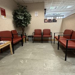 Reed Eye Associates - Waiting area
