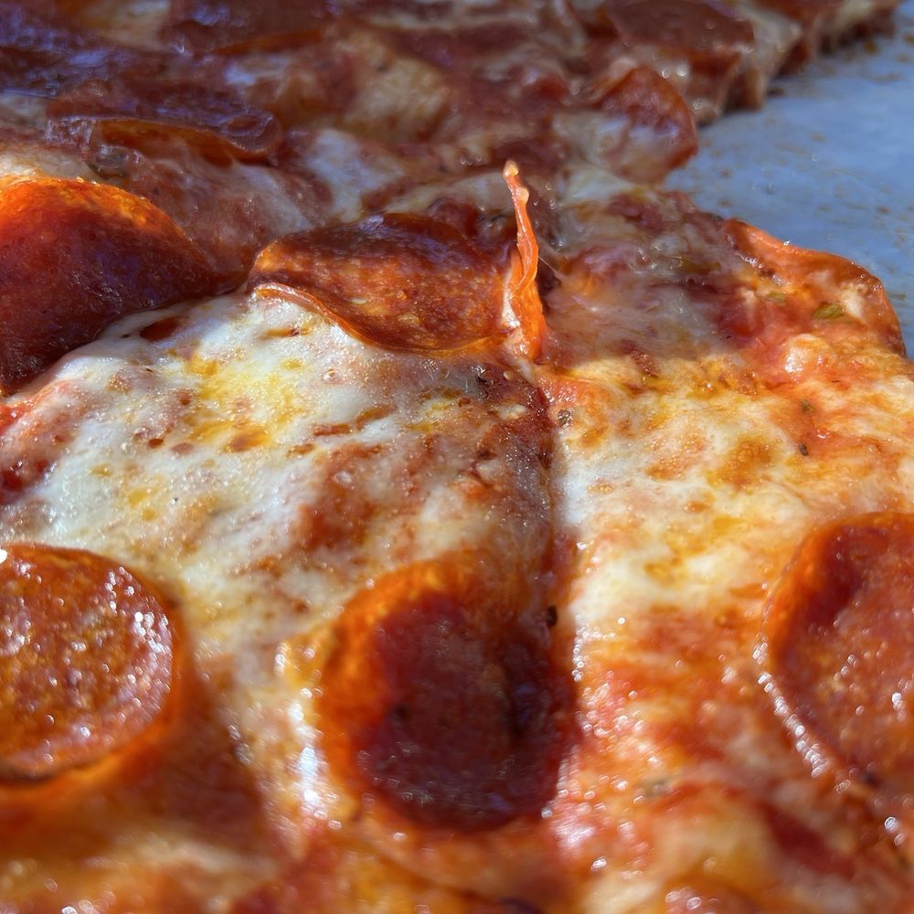 Zerio's - Pepperoni - Pizza Near Me - Cromwell, Connecticut Zerio's - Pepperoni - Pizza Near Me - Cromwell, Connecticut