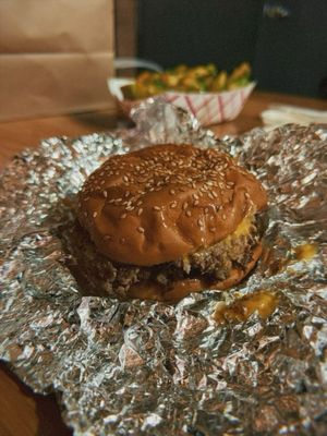 Fred's Meat & Bread by null