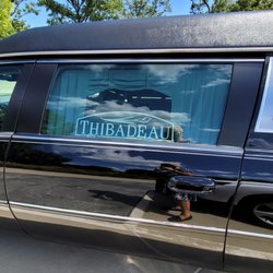 Thibadeau Mortuary Service - Beautiful hearse