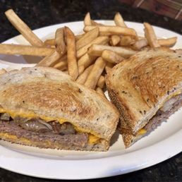 Patty Melt w/fries Patty Melt w/fries