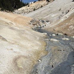 Bumpass Hell Trail